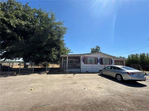 Photo of 19151 Grangeville BLVD, Lemoore, CA 93245 (MLS # SR26175373)