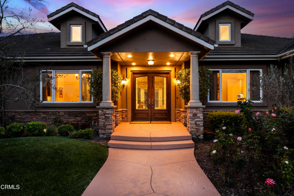208 Valley Vista Drive