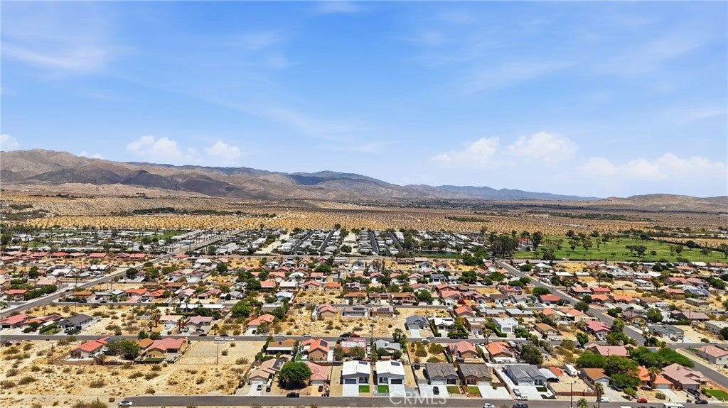 16322 Avenida Gracia