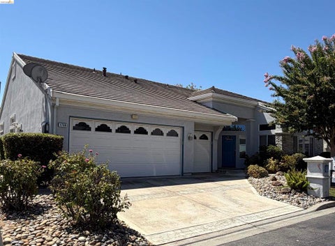 Photo of 1730 Jubilee Dr DR, Brentwood, CA 94513 (MLS # 41146482)