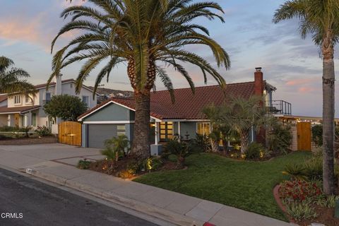 Tiny photo for 642 Skyline Road, Ventura, CA 93003 (MLS # V1-34632)
