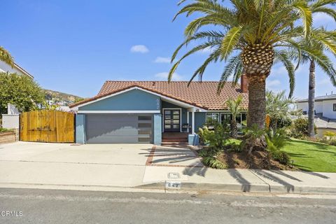 Tiny photo for 642 Skyline Road, Ventura, CA 93003 (MLS # V1-34632)