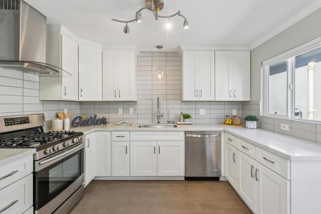 Photo of 1779 Foxworthy Avenue, San Jose, CA 95124 (MLS # ML82038644)