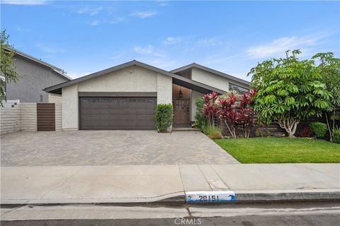 20151 Big Bend Lane Huntington Beach CA 92646