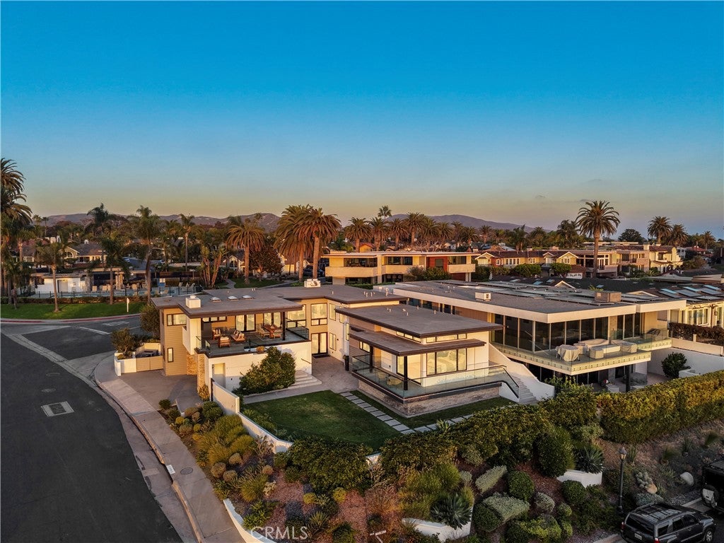 4004 Calle Louisa