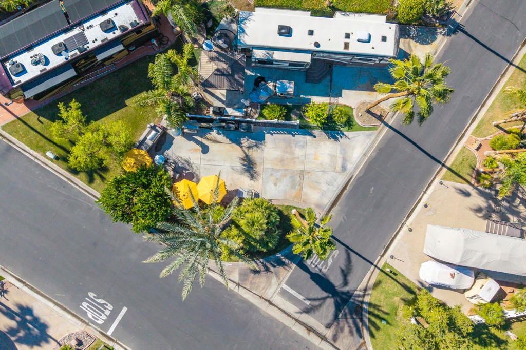 69411 Ramon Road 1011