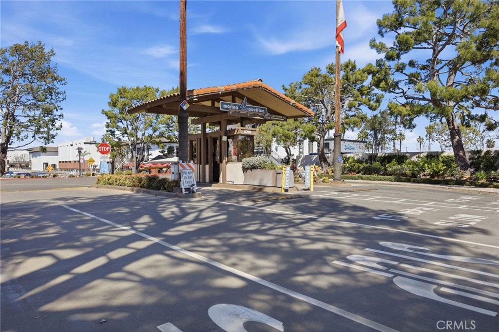 7202 Marina Pacifica S