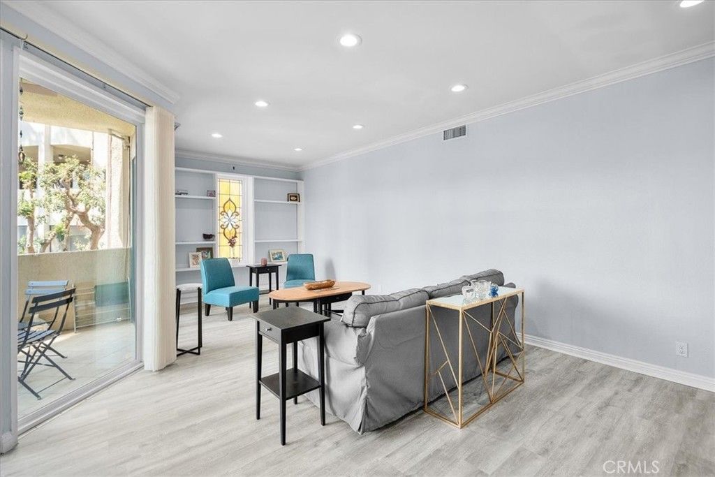 Photo of 5216 Yarmouth Avenue #106, Encino, CA 91316 (MLS # PV26023982)