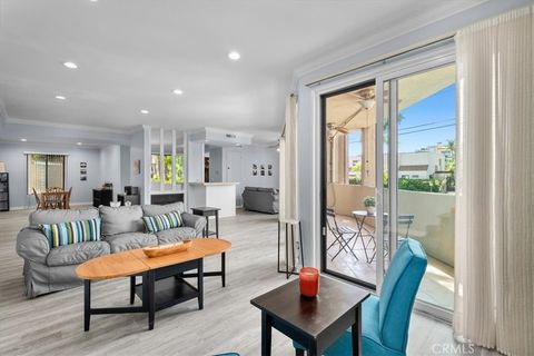 Photo of 5216 Yarmouth Avenue #106, Encino, CA 91316 (MLS # PV26023982)