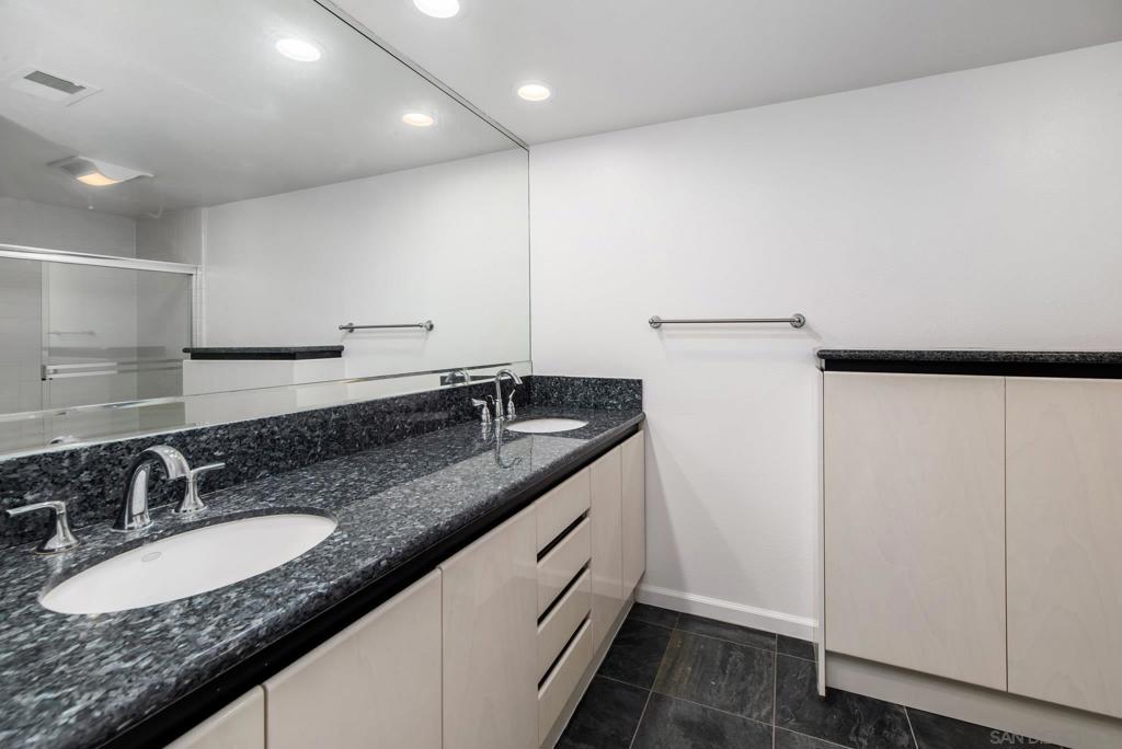 La Jolla - Residential Lease