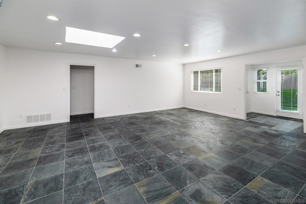 La Jolla - Residential Lease