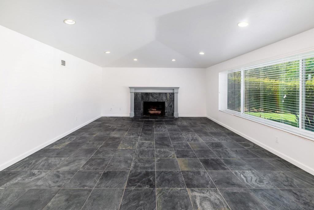 La Jolla - Residential Lease