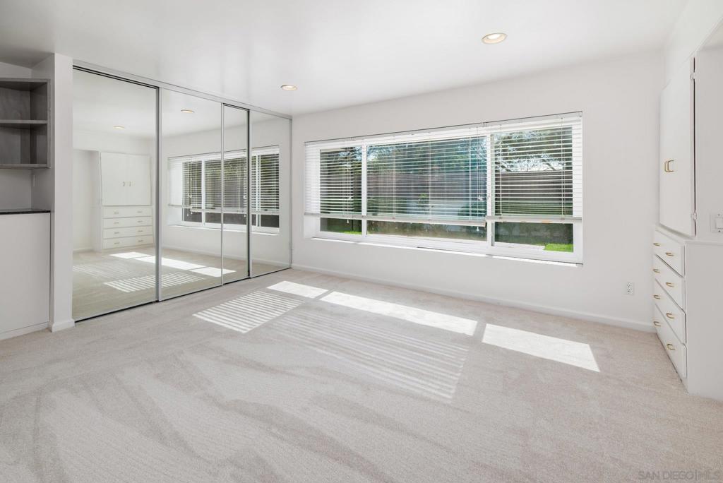 La Jolla - Residential Lease