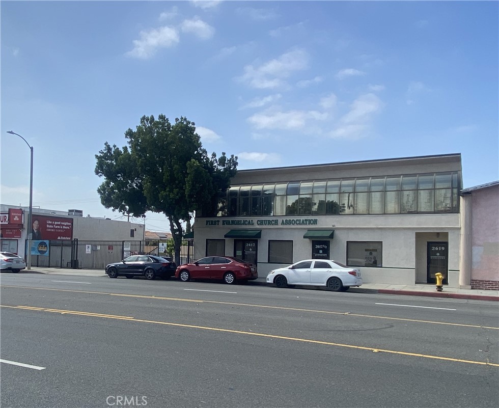 2617-2619 Beverly Blvd in Montebello is a creative opportunity. Property is two stories, 6949 sq ft, has 4 separate electrical meters and comes with 12 parking spaces and 6 private garage spaces. Property is zoned MNC2 and allows for medical office/retail. Current layout is a reception area, multiple private offices and cubicles, meeting rooms, kitchenette and a large multipurpose room. Also included is a separate detached 1 bedroom/1 bath apartment. Buyer to verify all MLS info, including but not limited to building information, amenities, permits & uses, SQFT, and accuracy of all info provided. Buyer to verify with appropriate licensed professionals.