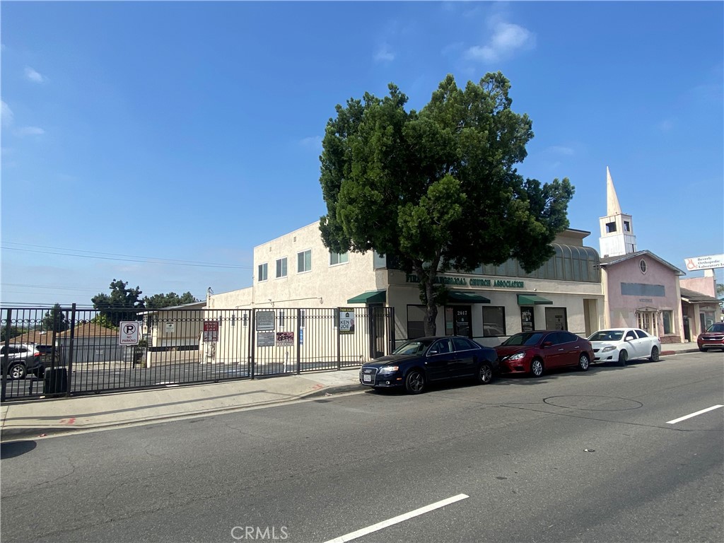 2617 W Beverly Boulevard