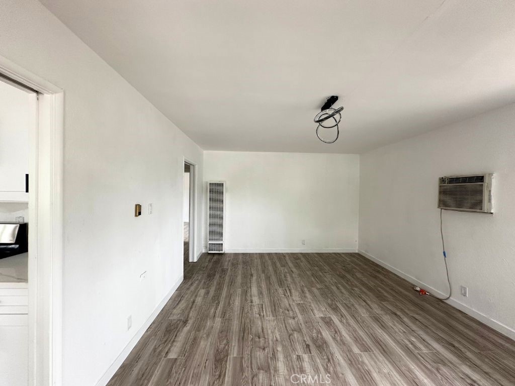 Properties 3 5723 Kester Avenue