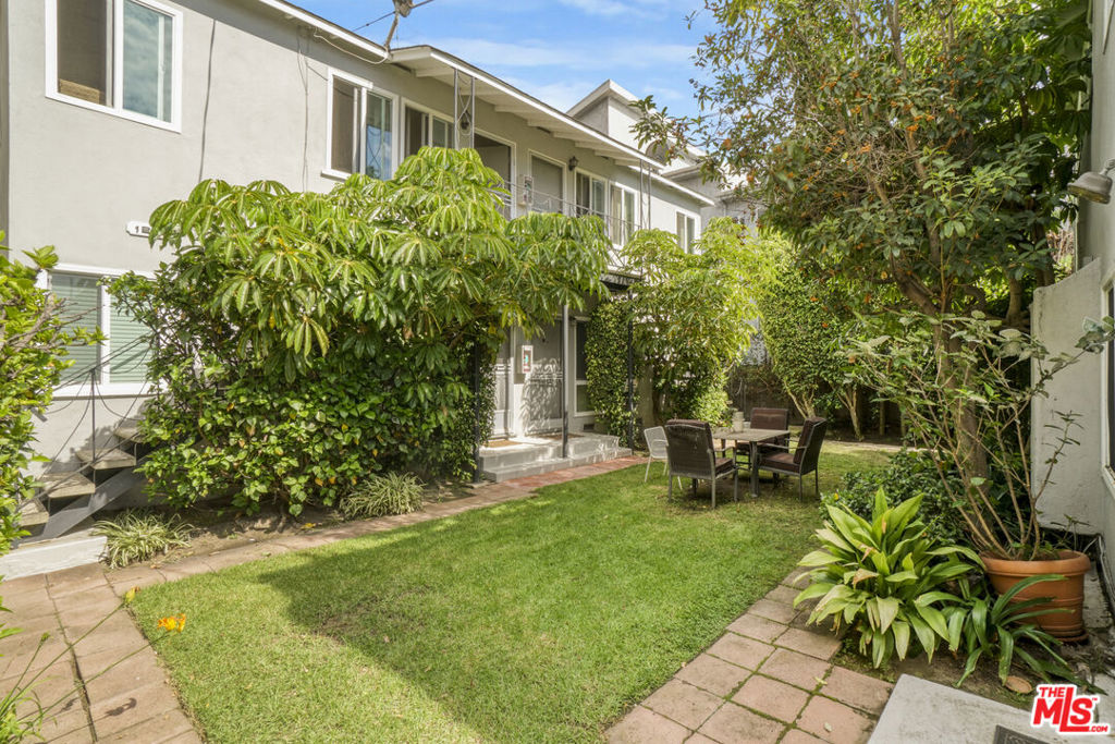 1246 S Saltair Avenue