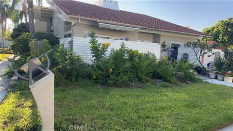 Photo of 2037 Via Mariposa East #C, Laguna Woods, CA 92637 (MLS # OC25264183)