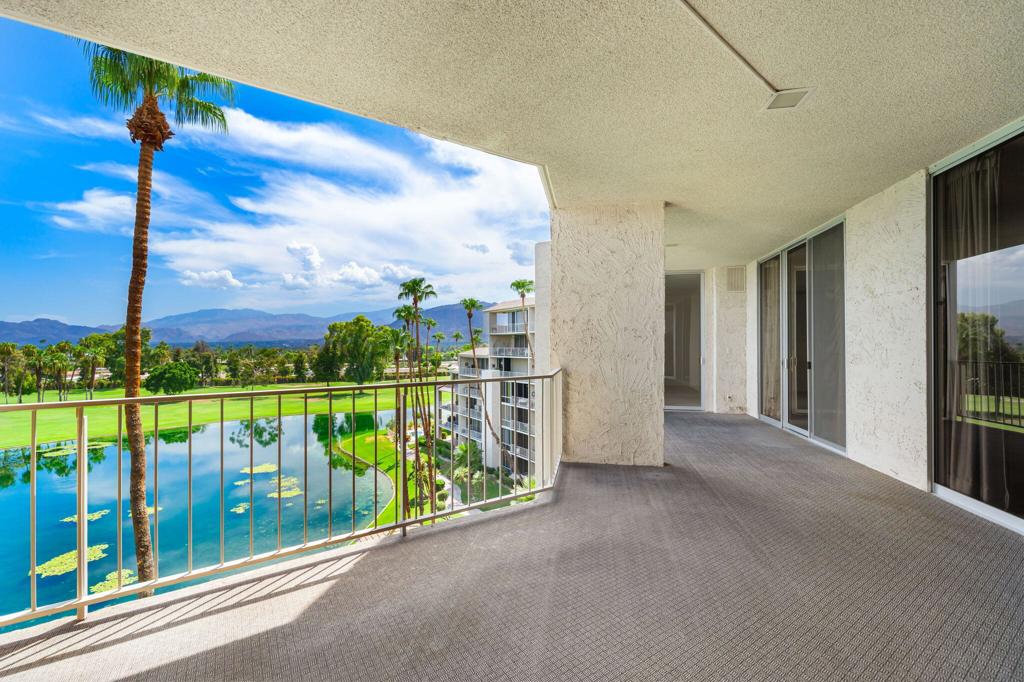 900 Island Drive 603