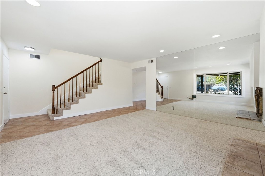 13407 Lucas Place