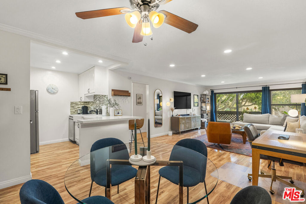 7742 Redlands Street H1027