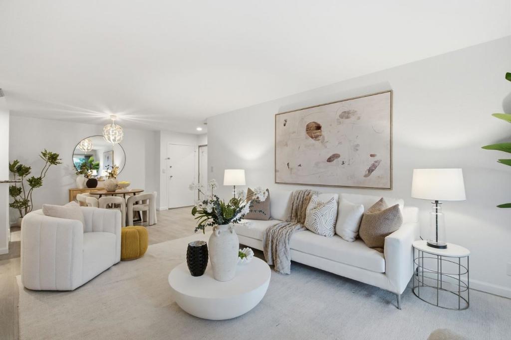 391 Mandarin Drive 202