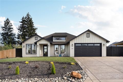 Photo of 1819 Apple View Way, Paradise, CA 95969 (MLS # SN26100885)