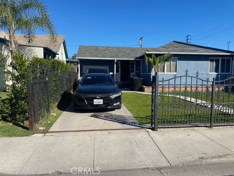 4957 E 59th Place Maywood CA 90270