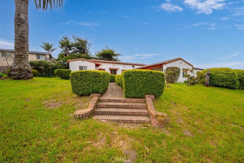 Morro Heights (810) - Residential