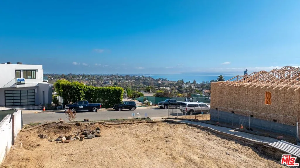 Pacific Palisades, California 90272, United States, ,Land,Active,243131