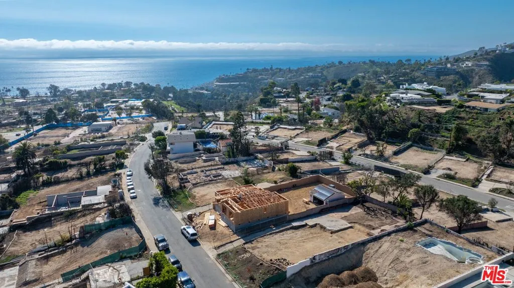 Pacific Palisades, California 90272, United States, ,Land,Active,243131