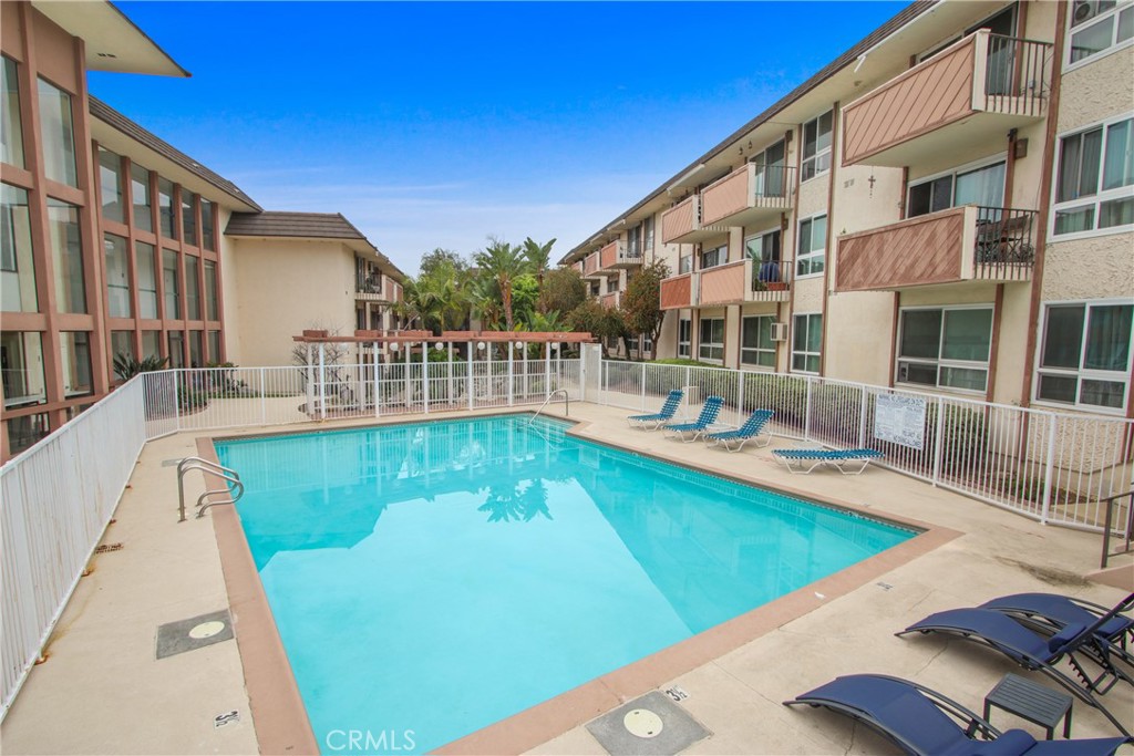5585 E Pacific Coast 171