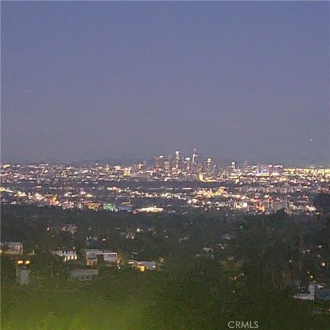 Photo of 1100 Bel Air Place, Los Angeles, CA 90077 (MLS # SR26103804)