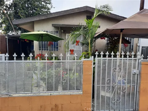 5727 Bandera Street, Los Angeles, CA 90058 - MLS#: RS25124940