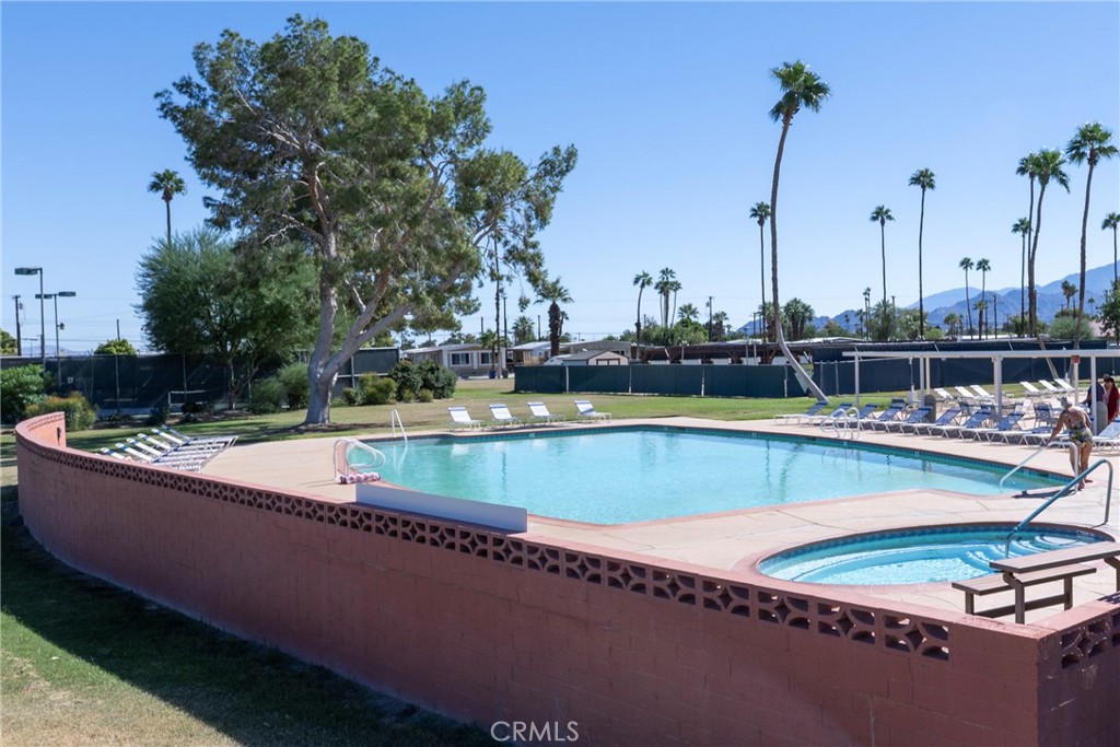 Tri Palm Estates (32005) - Residential