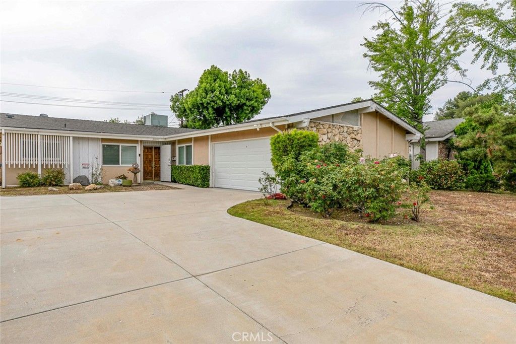 Photo of 10415 Wish Avenue, Granada Hills, CA 91344 (MLS # GD25165207)