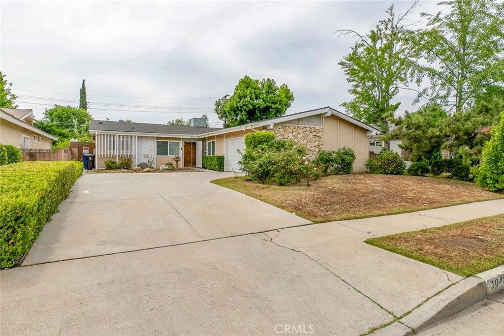 Photo of 10415 Wish Avenue, Granada Hills, CA 91344 (MLS # GD25165207)