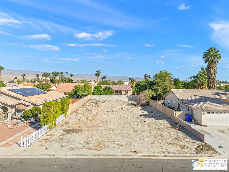 Upper Outpost - Land