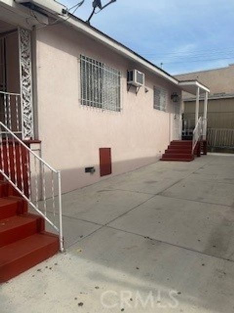 Photo of 2755 Winter Street, Los Angeles, CA 90033 (MLS # DW26050928)