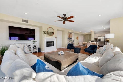 Tiny photo for 1551 Windshore Way, Oxnard, CA 93035 (MLS # 226004676)