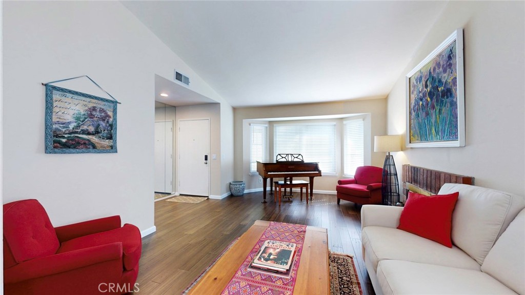 925 Heaton Moor Drive