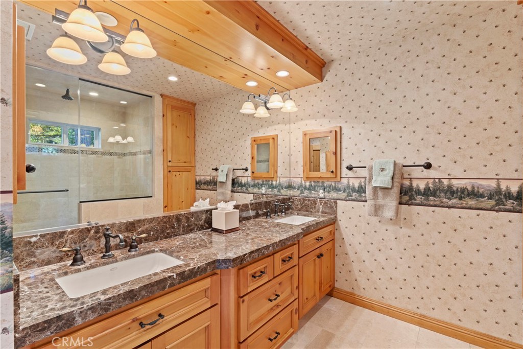 Arrowhead Woods (AWHW) - Residential