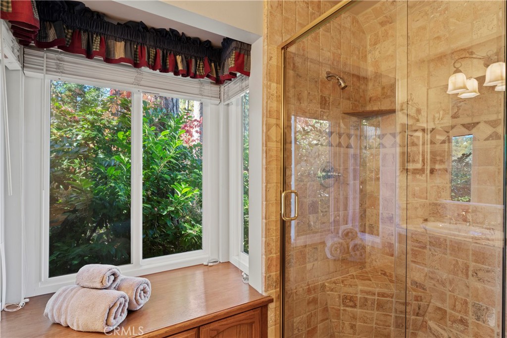 Arrowhead Woods (AWHW) - Residential