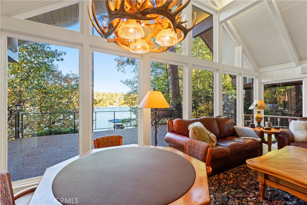 Arrowhead Woods (AWHW) - Residential