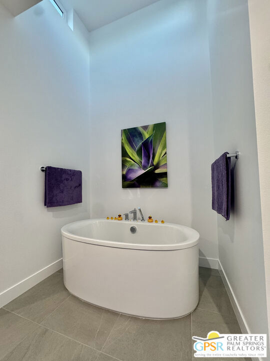 Escena - Residential