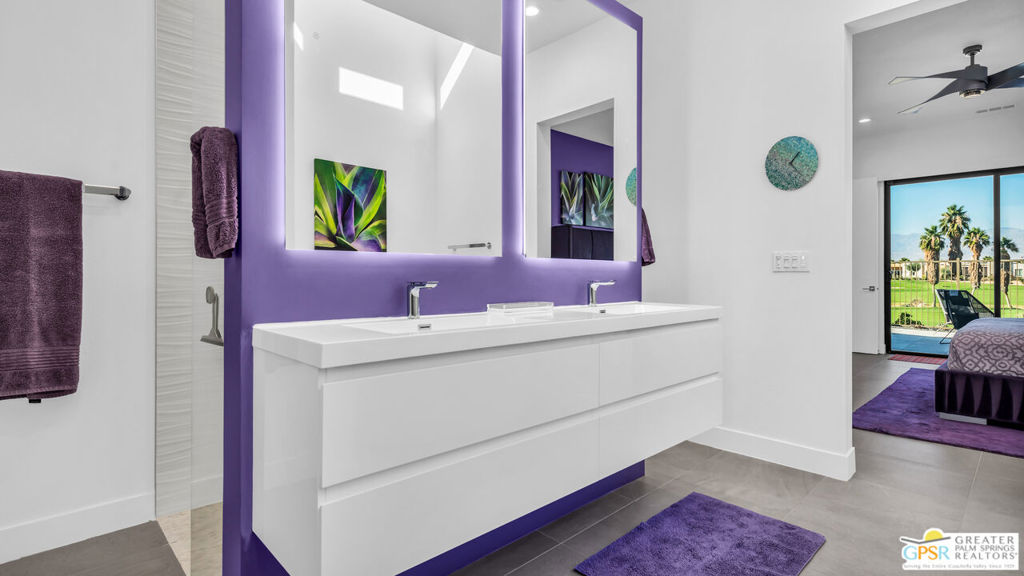 Escena - Residential