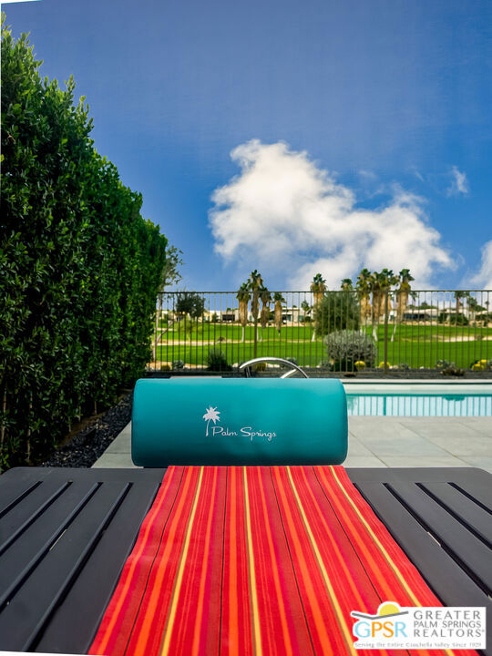 Escena - Residential