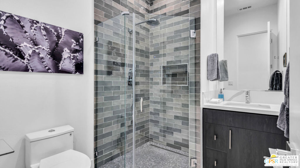 Escena - Residential