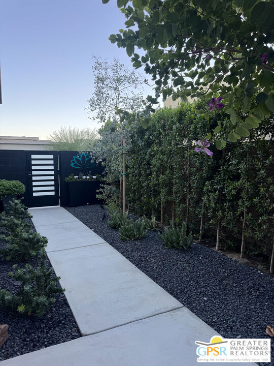 Escena - Residential