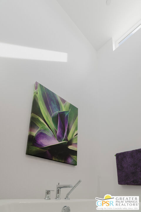 Escena - Residential